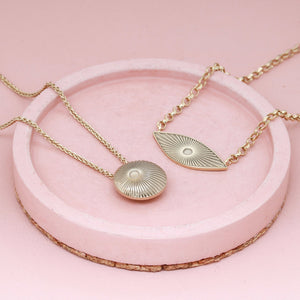 9ct gold patterned necklaces