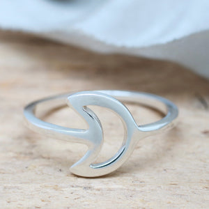 Silver Crescent Moon Ring. Geometric Ring