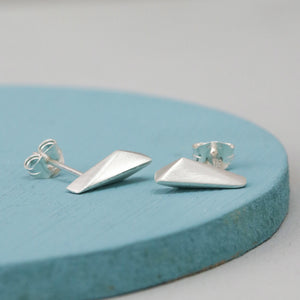 silver kite shape earrings
