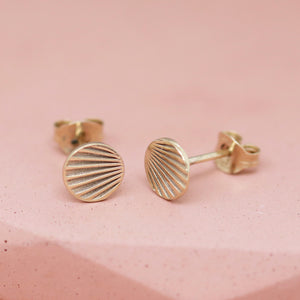 Plain gold stud earrings