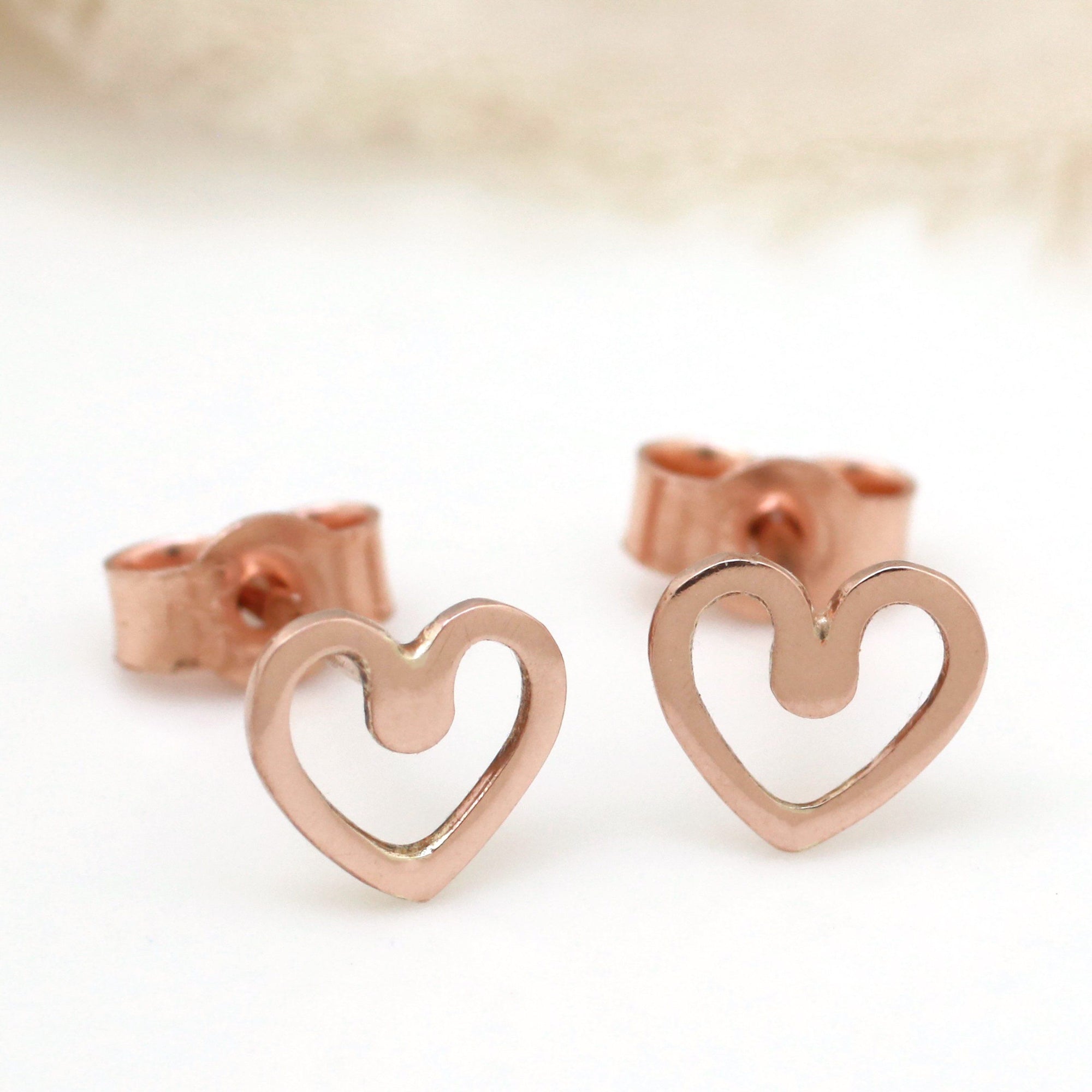 rose gold heart earrings