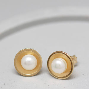 9ct gold handmade pearl earrings