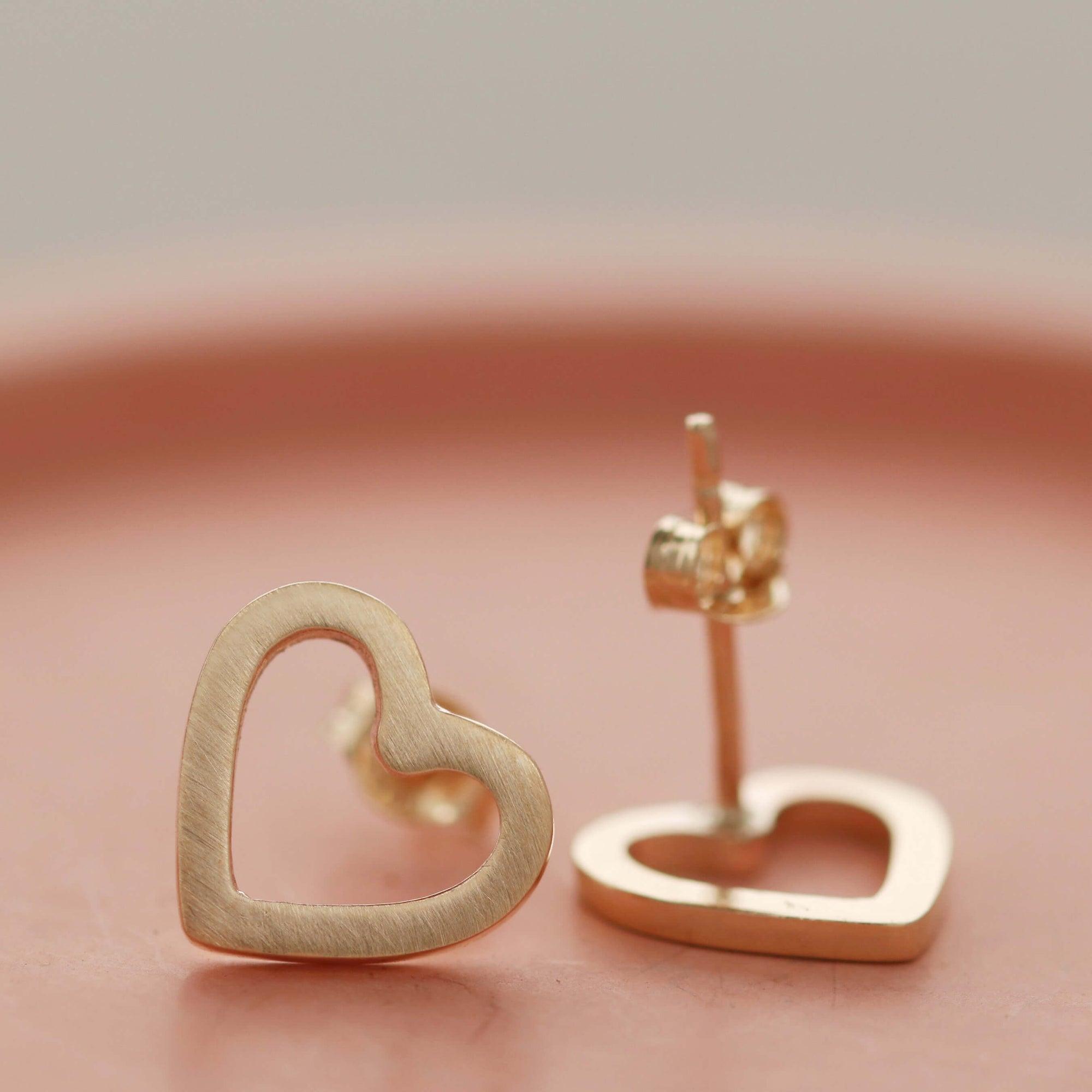 solid gold heart stud earrings