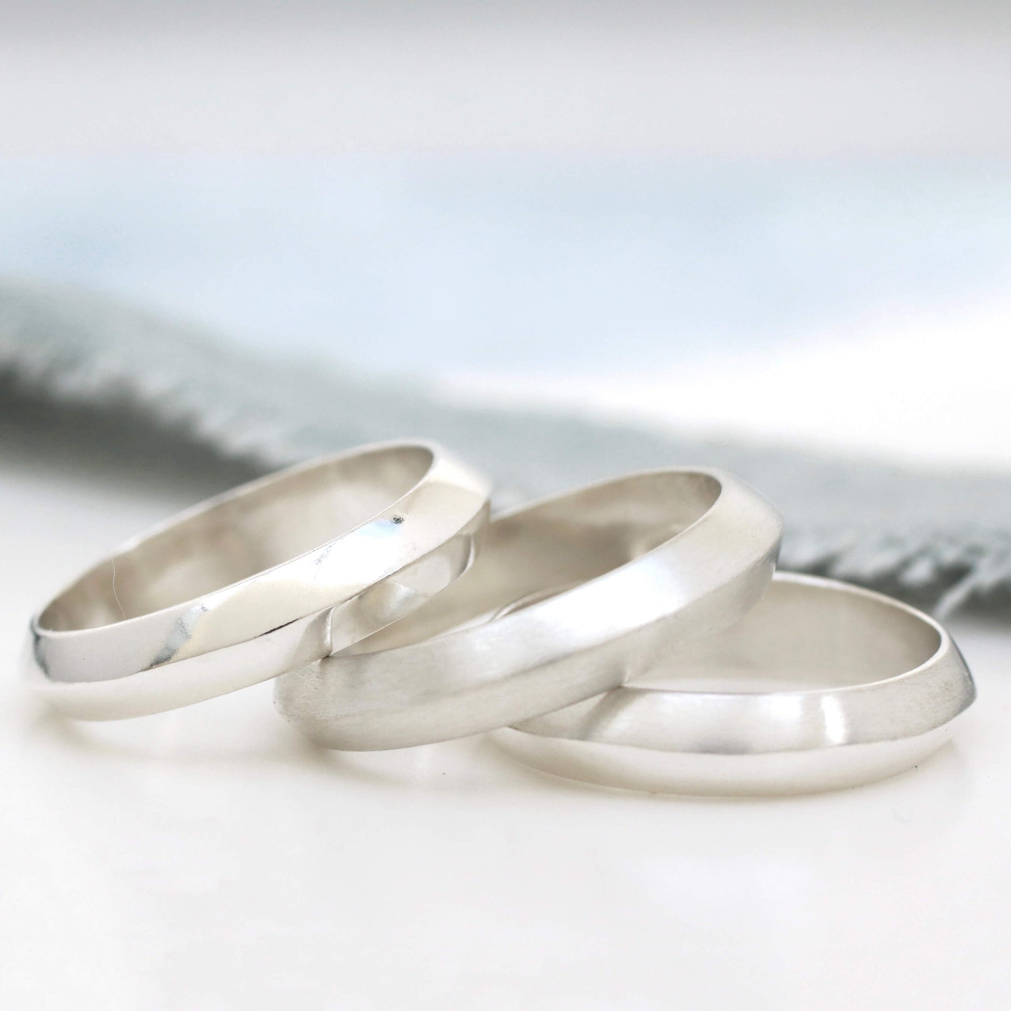 plain silver ring